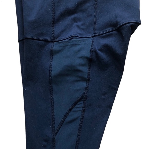 Lululemon Make A Move Navy Tights Side & Back Zip Pocket Size 6 - Picture 4 of 9